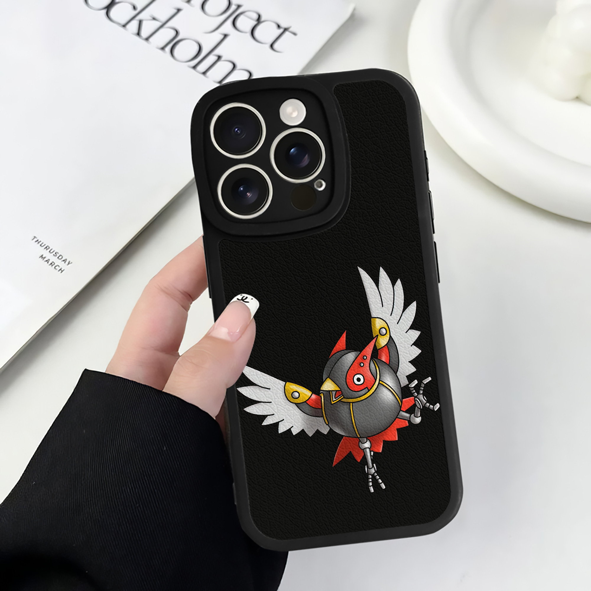 （画像用） ドラゴンクエスト Doragon Kuesuto Dragon Quest 【iPhone 16シリーズ対応】シリコンスマホケース（レザー調） 材質：シリコン